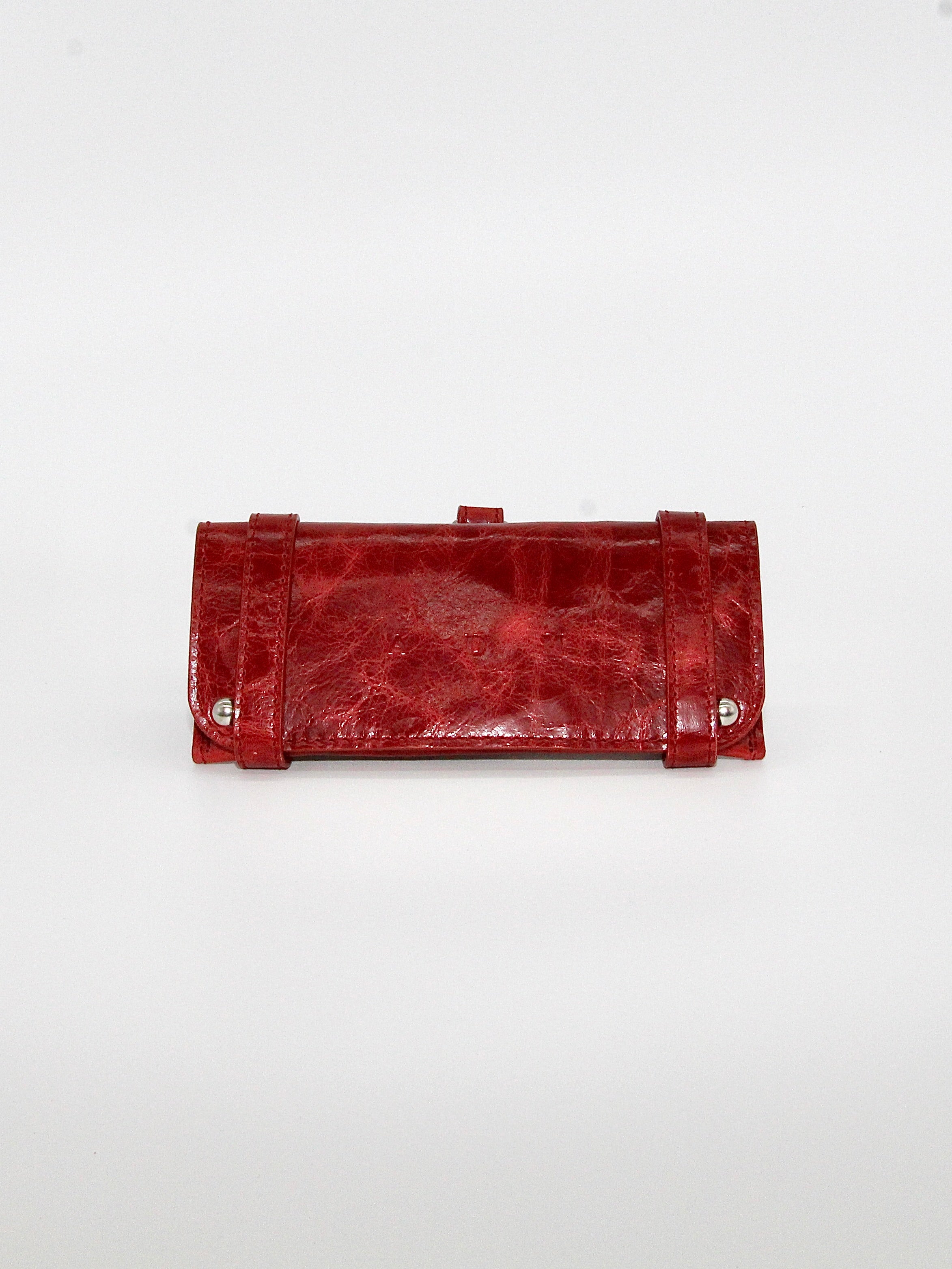 Avvolto case in Cherry Red