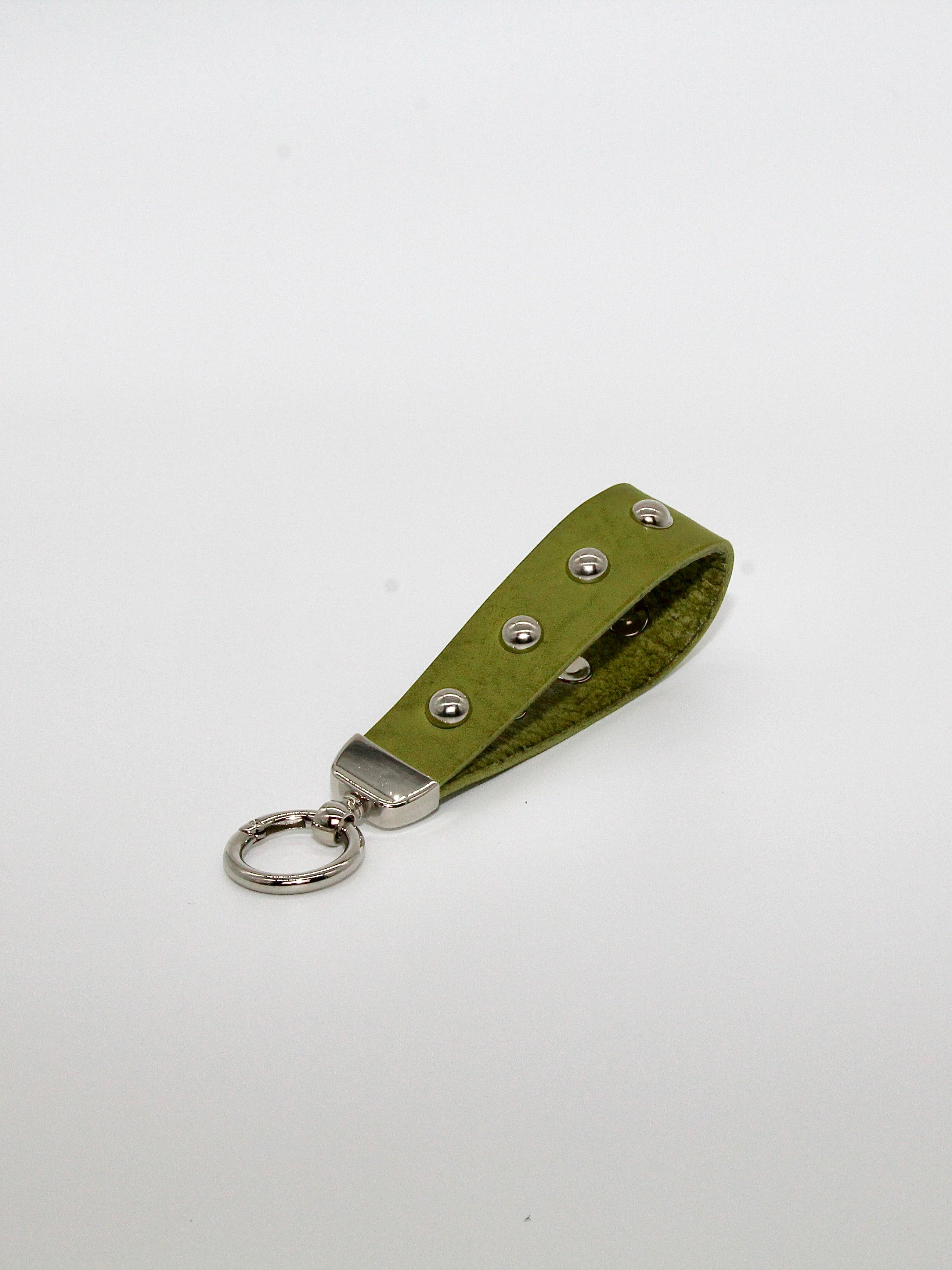 Studded Keychain in Green Basil Size 1