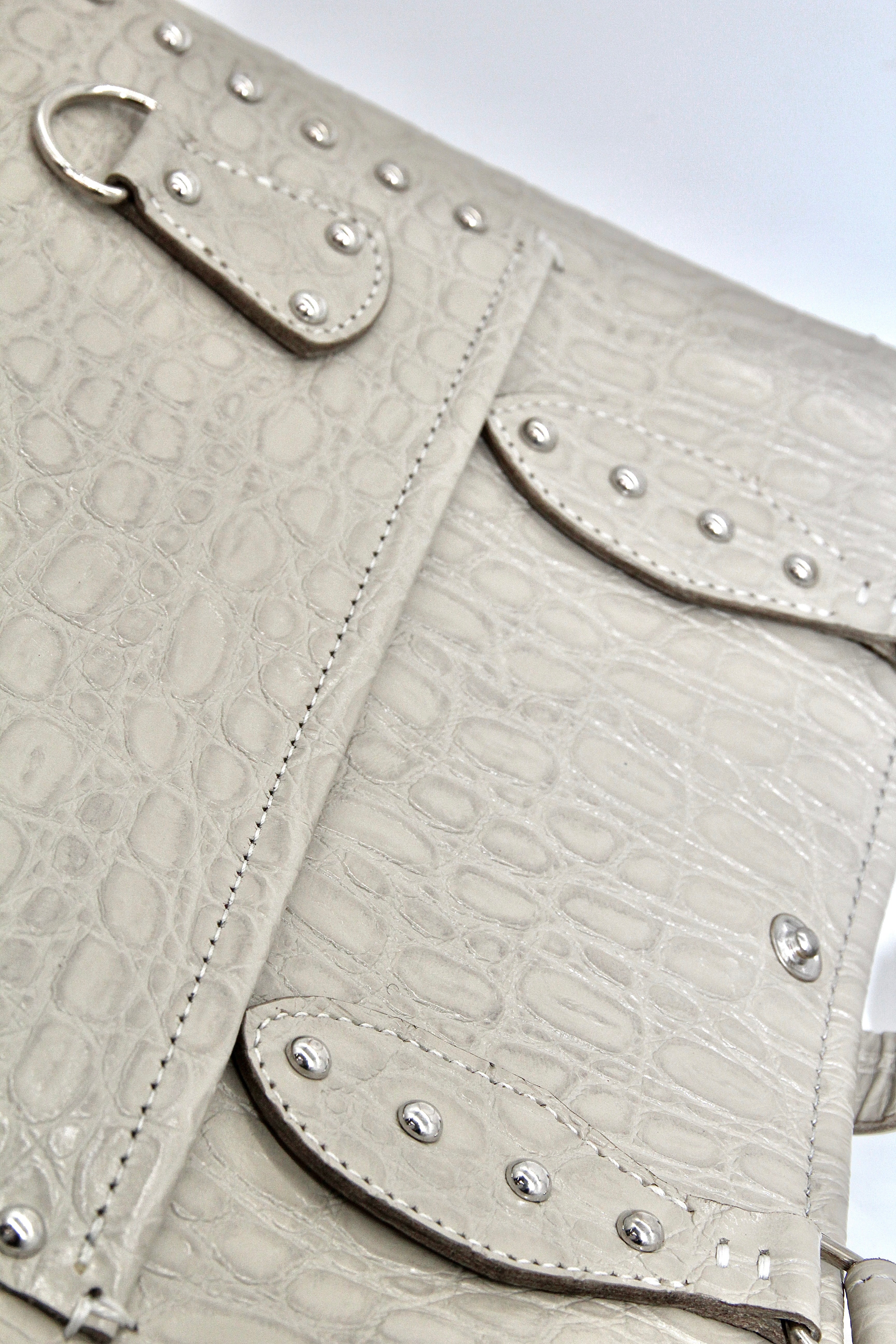 Shopper Tote in Grey Croc