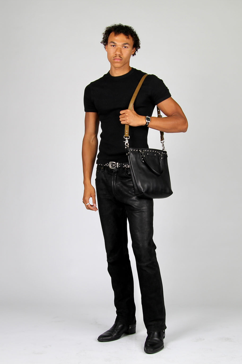 Chrome Pearl Bag in Black