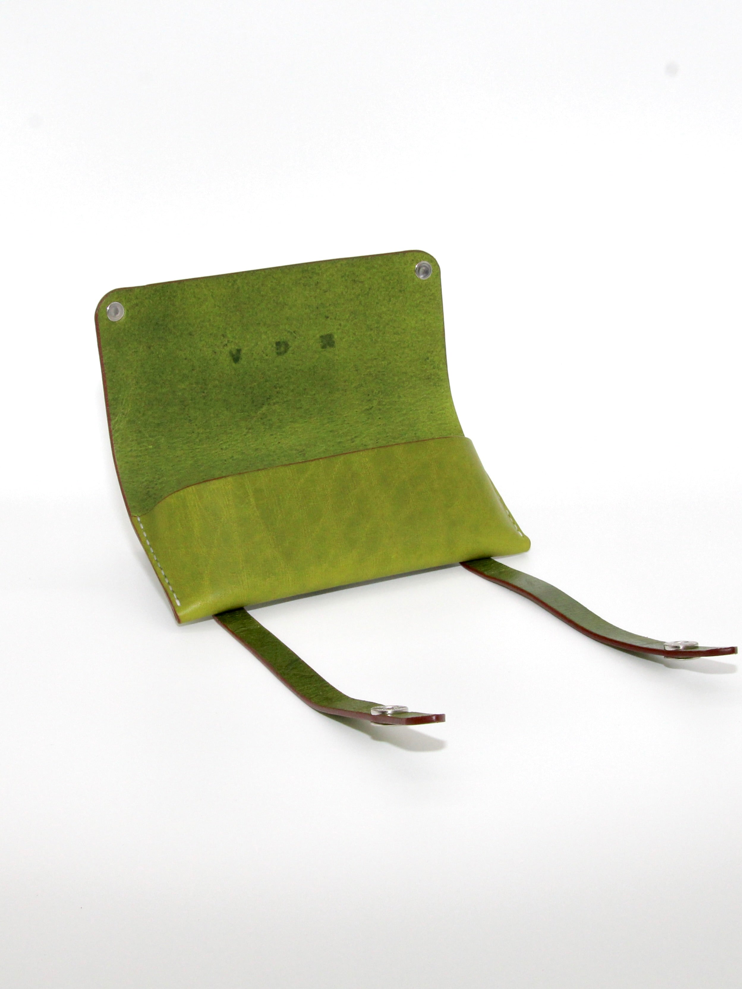 Avvolto case in Green Basil
