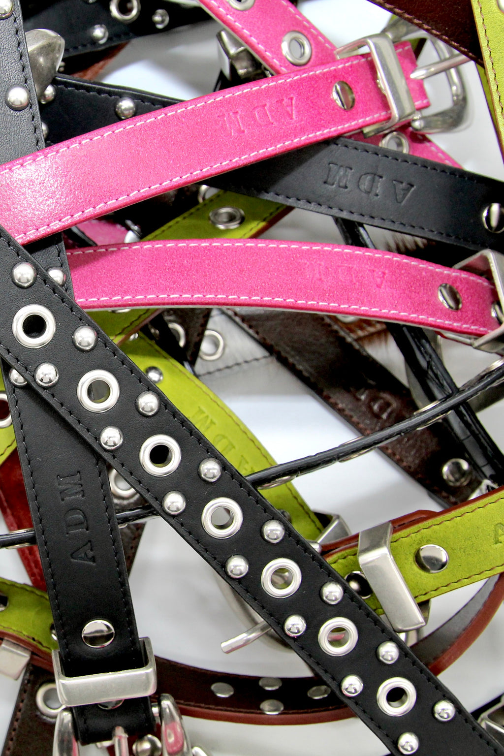 Chrome Pearl Belt in Black