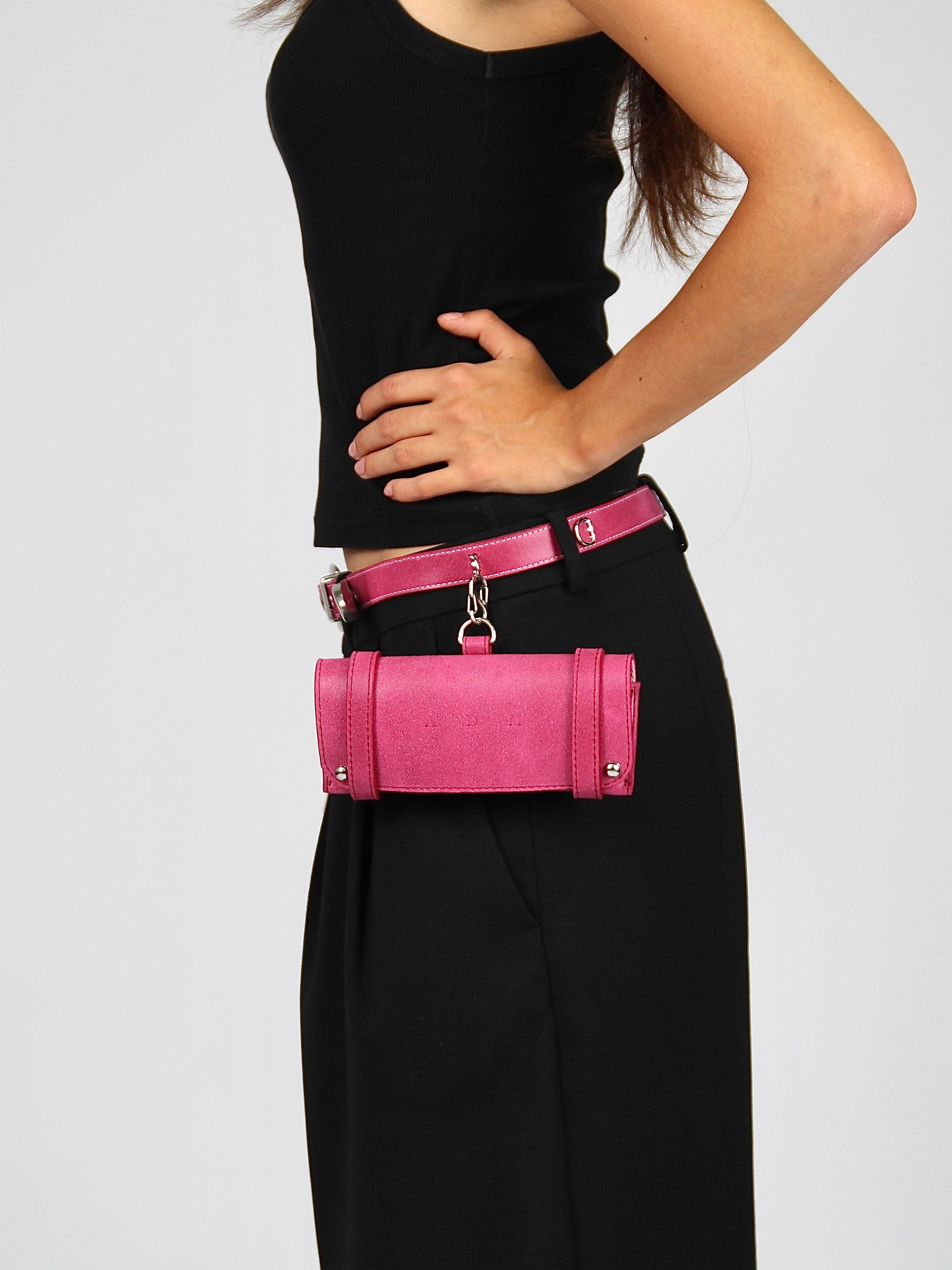 Avvolto case in Fuchsia Pink
